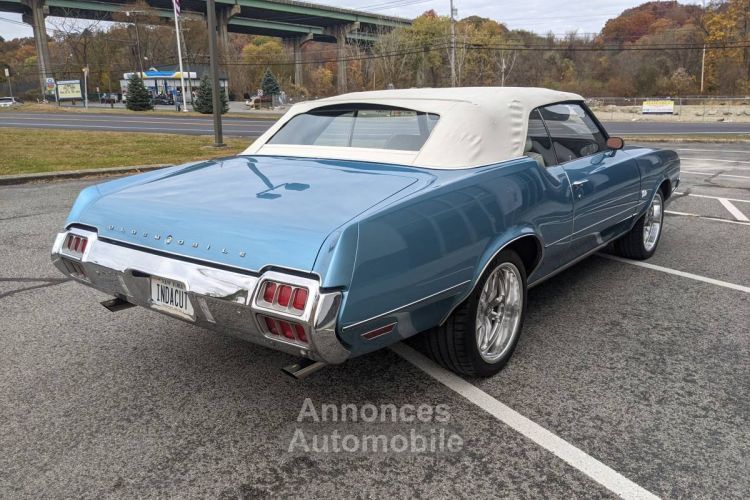 Oldsmobile Cutlass supreme convertible - <small></small> 61.400 € <small>TTC</small> - #2