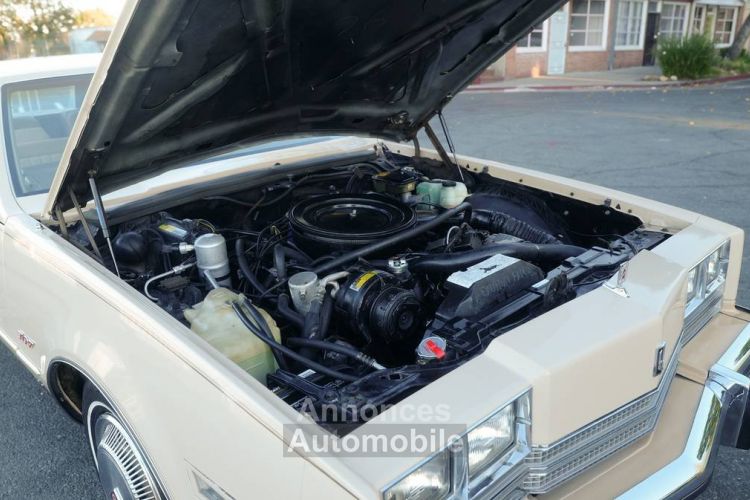 Oldsmobile Toronado - <small></small> 16.000 € <small>TTC</small> - #18