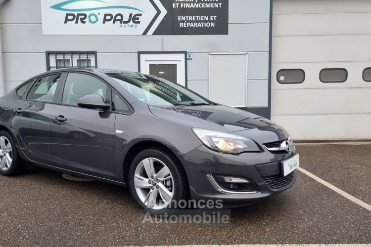 Opel Astra 1.4 TURBO 140 CV PACK COSMO / 1E MAIN /18 400km / Full suivi / GARANTIE 12 MOIS - <small></small> 9.990 € <small>TTC</small> - #4