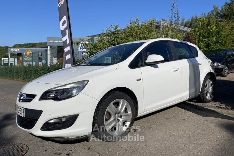 Opel Astra 1.4i 16V 100CV - <small></small> 6.490 € <small>TTC</small> - #1