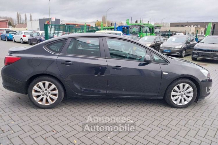 Opel Astra 1.7 CDTi ecoFLEX-AIRCO--GARANTIE.12.MOIS-- - <small></small> 6.990 € <small>TTC</small> - #8