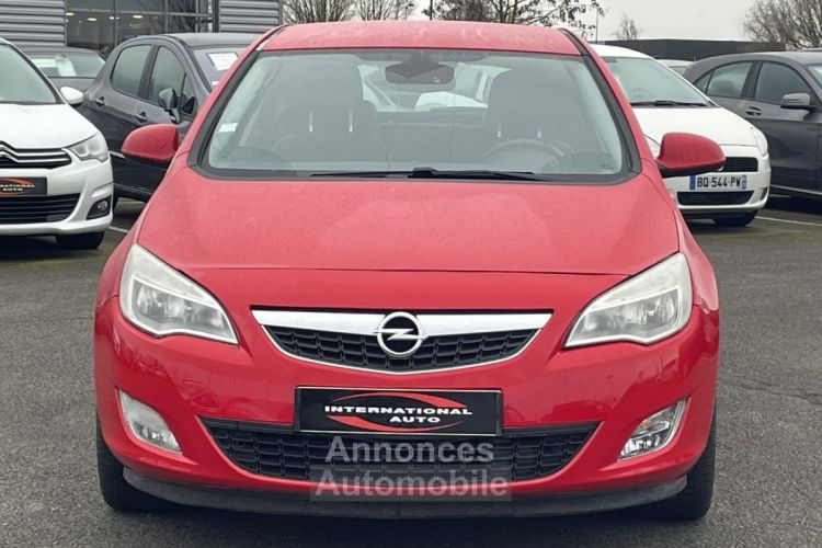 Opel Astra 1.7 CDTI110 FAP COSMO - <small></small> 7.390 € <small>TTC</small> - #4