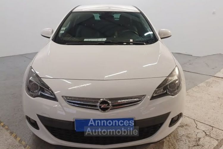 Opel Astra 4 IV GTC SPORT COUPE 1.4 TURBO 140 Cv CRIT AIR 1 - GARANTIE 1 AN - <small></small> 9.970 € <small>TTC</small> - #3