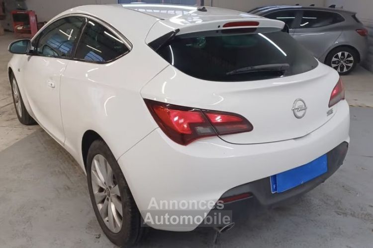 Opel Astra 4 IV GTC SPORT COUPE 1.4 TURBO 140 Cv CRIT AIR 1 - GARANTIE 1 AN - <small></small> 9.970 € <small>TTC</small> - #4