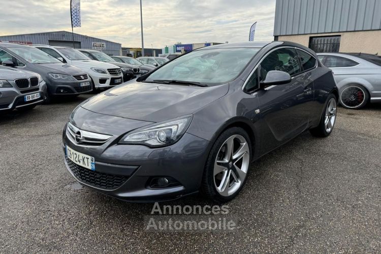 Opel Astra gtc 2.0 cdti 165 ch sport pack start-stop 1er main son audio infinity - <small></small> 10.990 € <small>TTC</small> - #2