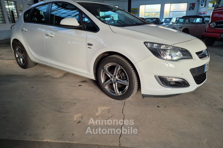 Opel Astra J 1.4 TURBO (140Cv) ACTIVE - <small></small> 7.960 € <small>TTC</small> - #11