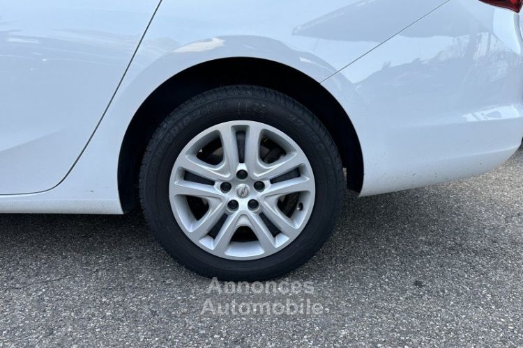 Opel Astra SPORTS TOURER 1.6 D 136CH BUSINESS EDITION AUTOMATIQUE - <small></small> 12.490 € <small>TTC</small> - #20