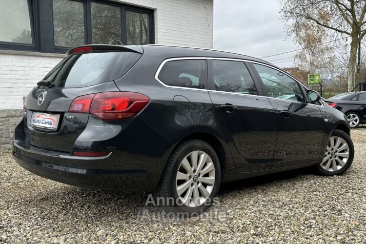 Opel Astra Sports Tourer 1.7 CDTi ECOTEC Cosmo CUIR-EXPORT - <small></small> 3.250 € <small>TTC</small> - #17