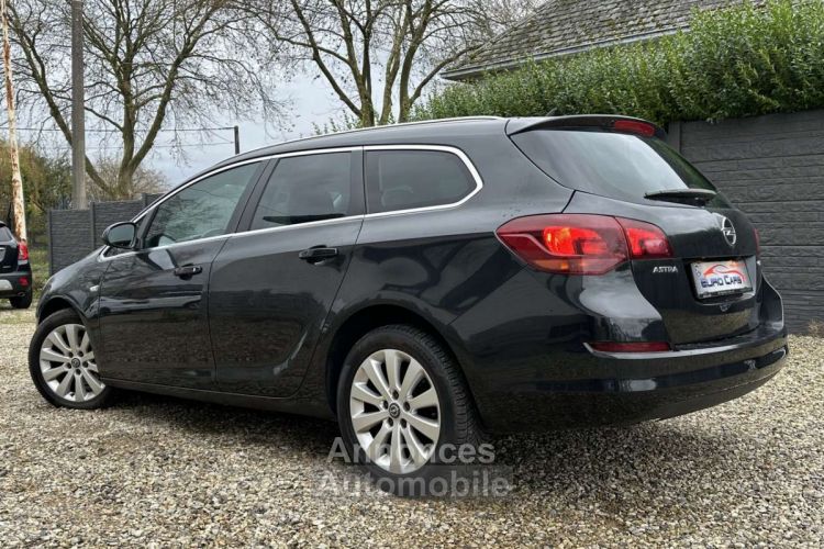 Opel Astra Sports Tourer 1.7 CDTi ECOTEC Cosmo CUIR-EXPORT - <small></small> 3.250 € <small>TTC</small> - #18