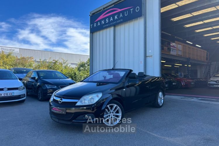 Opel Astra TWINTOP 1.9 CDTI - 150ch Cosmo - SIEGES CHAUFF - FEUX AUTO - INTERIEUR CUIR - GARANTIE 3 MOIS - <small></small> 6.490 € <small>TTC</small> - #1