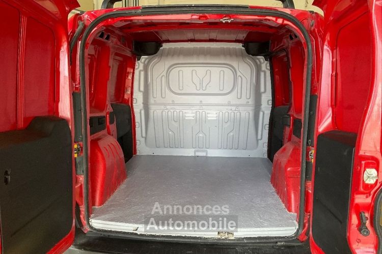 Opel Combo 1.4T 95 CV ESSENCE L1H1 2T2 / CRITAIR1 /47 100 KM/ 1E MAIN / SUIVI FULL / GTIE 12 MOIS - <small></small> 9.990 € <small>TTC</small> - #11