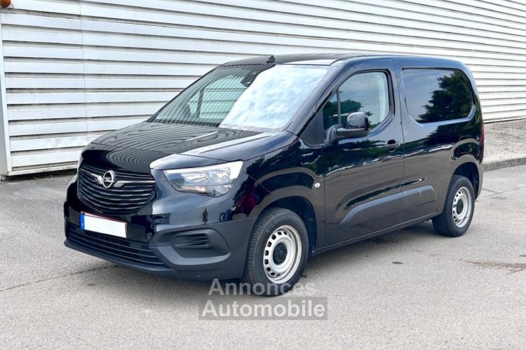 Opel Combo CARGO L1H1 LEGER 1.5 TURBO D 75CH EDITION NOIR KARBON - <small></small> 13.830 € <small>TTC</small> - #1