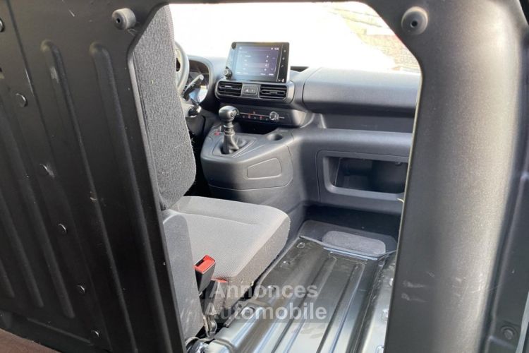 Opel Combo IV 1.5 BlueHDi 100 S&S PACK CLIM BVM6 - <small></small> 15.900 € <small>TTC</small> - #11