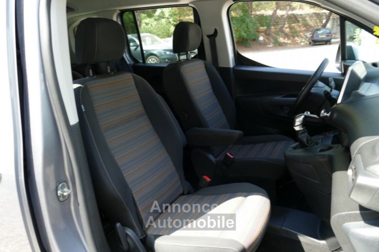 Opel Combo LIFE 1.5 HDI 100 Ch ELEGANCE BVM6 - <small></small> 11.990 € <small>TTC</small> - #15