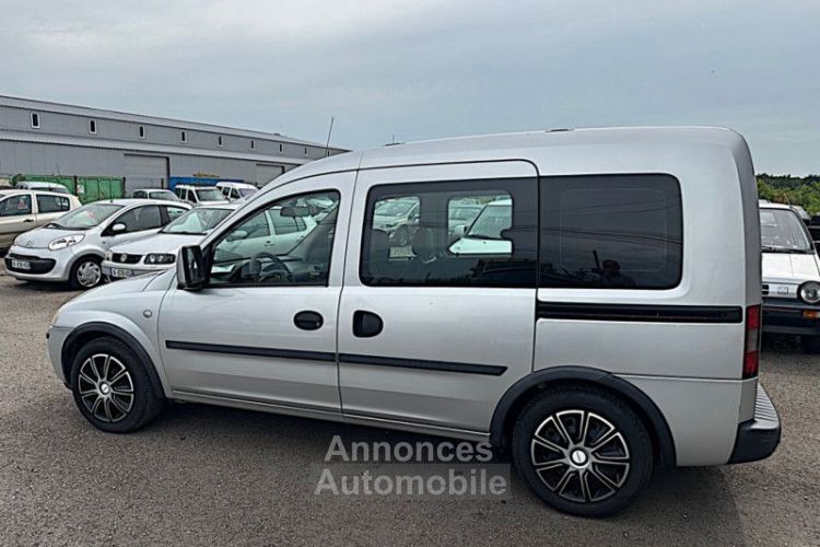 Opel Combo Tour 1.6 GNV COSMO ESSENCE - <small></small> 4.999 € <small>TTC</small> - #8