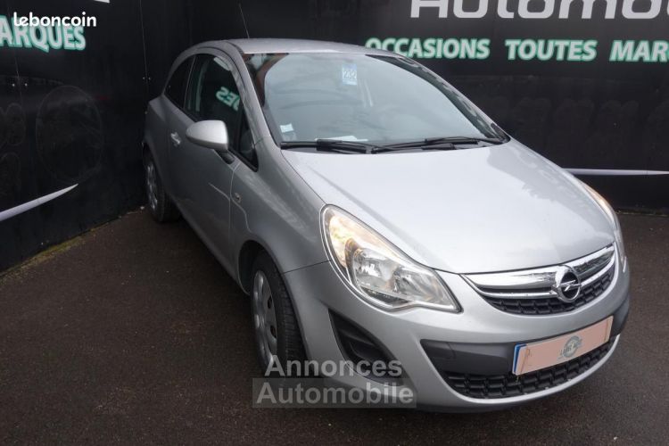 Opel Corsa 1.2 85 ch Twinport Edition GPL - <small></small> 3.990 € <small>TTC</small> - #3