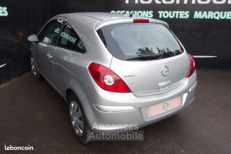 Opel Corsa 1.2 85 ch Twinport Edition GPL - <small></small> 3.990 € <small>TTC</small> - #4