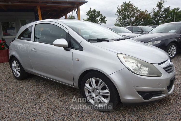 Opel Corsa 1.2 Edition - <small></small> 4.250 € <small>TTC</small> - #3