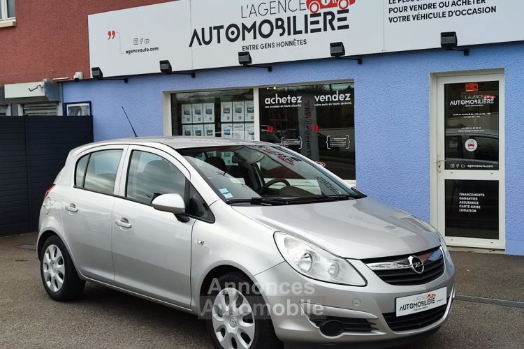 Opel Corsa 1.2 i 16V Twinport 80 cv - <small></small> 5.490 € <small>TTC</small> - #1