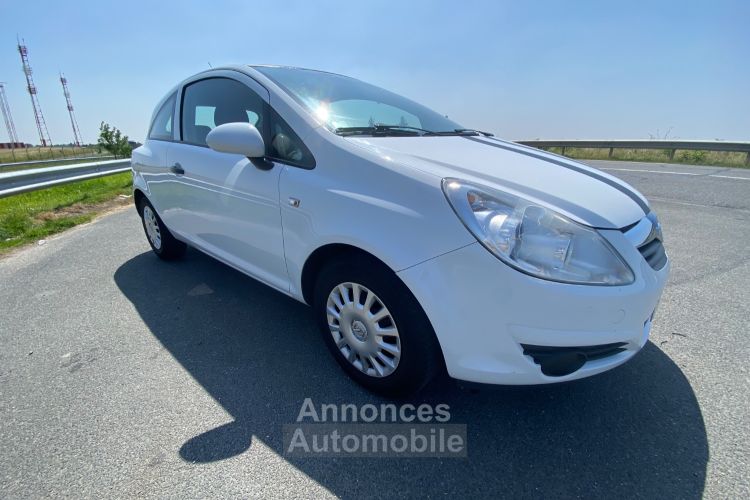 Opel Corsa 1,2 SELECTION - <small></small> 3.590 € <small>TTC</small> - #5