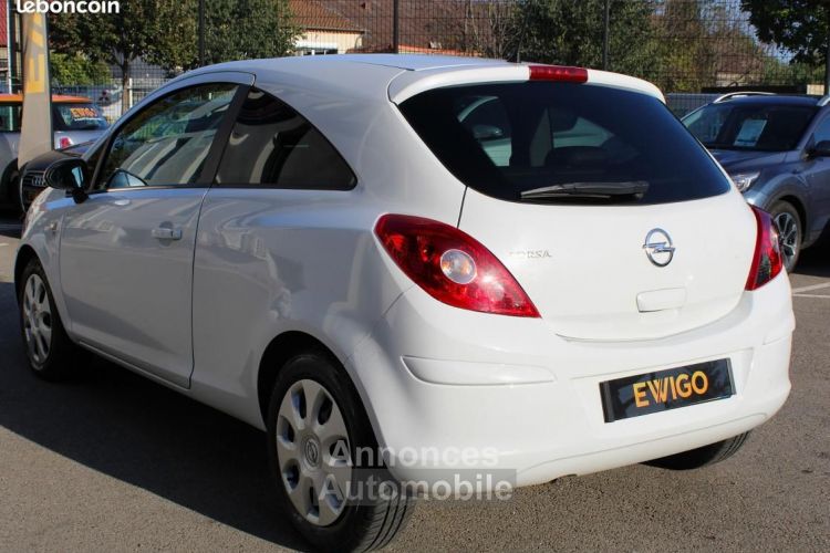 Opel Corsa 1.2 TWINPORT 85 150EME ANNIVERSAIRE - <small></small> 6.990 € <small>TTC</small> - #3