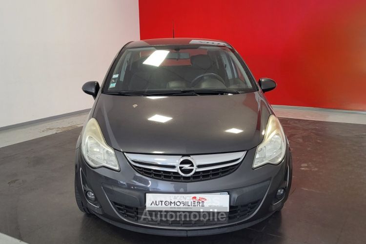 Opel Corsa 1.2 TWINPORT 85 150EME ANNIVERSAIRE 5P + ATTELAGE - <small></small> 5.490 € <small>TTC</small> - #2