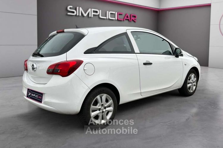 Opel Corsa 1.2i - <small></small> 8.999 € <small>TTC</small> - #3