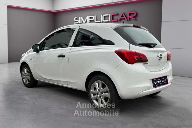 Opel Corsa 1.2i - <small></small> 8.999 € <small>TTC</small> - #4