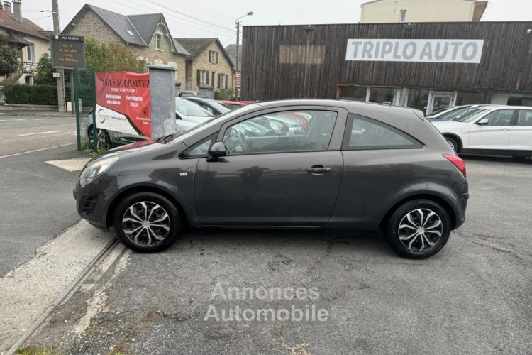 Opel Corsa 1.2i - 85 Twinport Graphite Gps + Clim - <small></small> 6.990 € <small>TTC</small> - #3