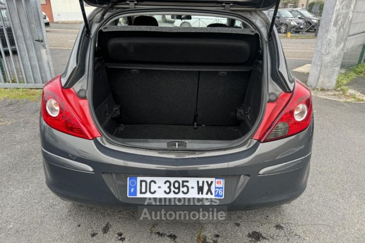 Opel Corsa 1.2i - 85 Twinport Graphite Gps + Clim - <small></small> 6.990 € <small>TTC</small> - #10