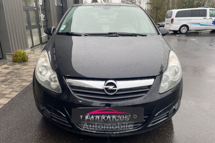 Opel Corsa 1.3 cdti - 75 ch edition 111 me anniversaire avec entretien complet et ct ok navigation climatisation feux automatiques - <small></small> 3.990 € <small>TTC</small> - #3