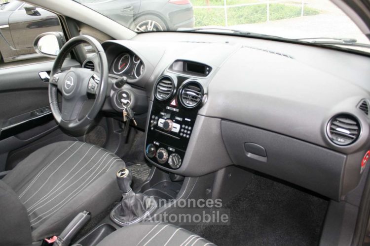 Opel Corsa 1.3 CDTI75 111 5P - <small></small> 3.990 € <small>TTC</small> - #12