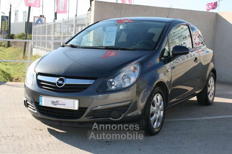 Opel Corsa 1.3 CDTI75 FAP ESSENTIA 3P - <small></small> 3.690 € <small>TTC</small> - #1