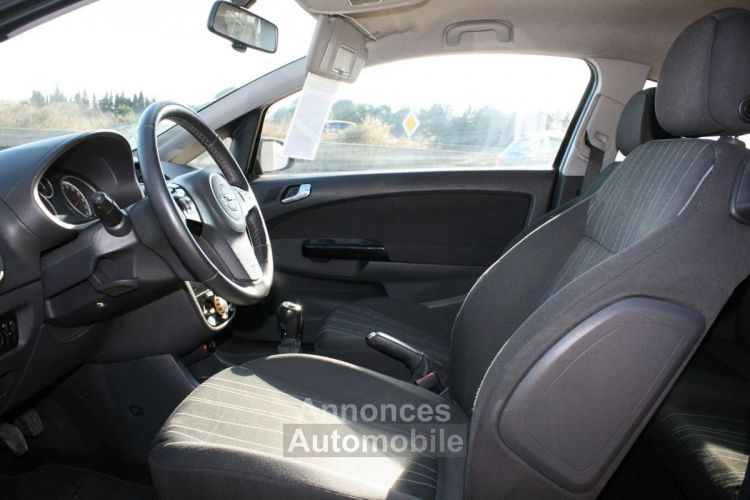 Opel Corsa 1.3 CDTI75 FAP ESSENTIA 3P - <small></small> 3.690 € <small>TTC</small> - #11