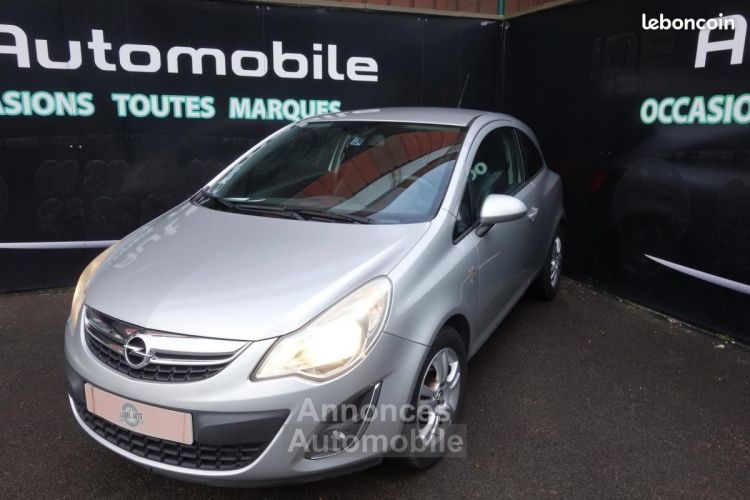 Opel Corsa 1.4 100 ch Twinport Color Edition - <small></small> 4.990 € <small>TTC</small> - #1