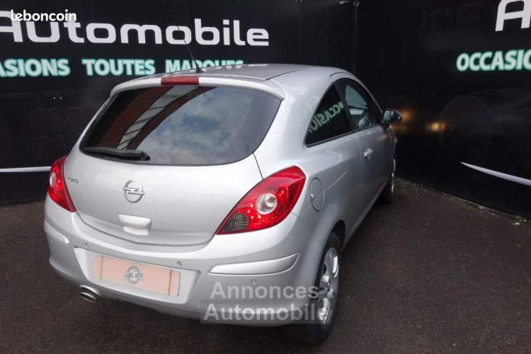 Opel Corsa 1.4 100 ch Twinport Color Edition - <small></small> 4.990 € <small>TTC</small> - #9