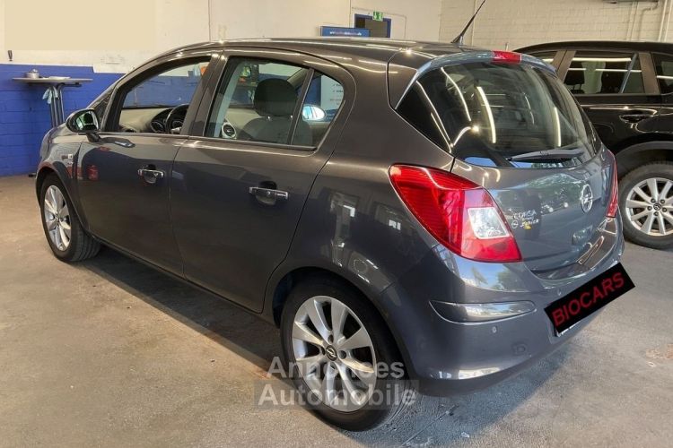 Opel Corsa 1.4 Active - <small></small> 7.450 € <small>TTC</small> - #2