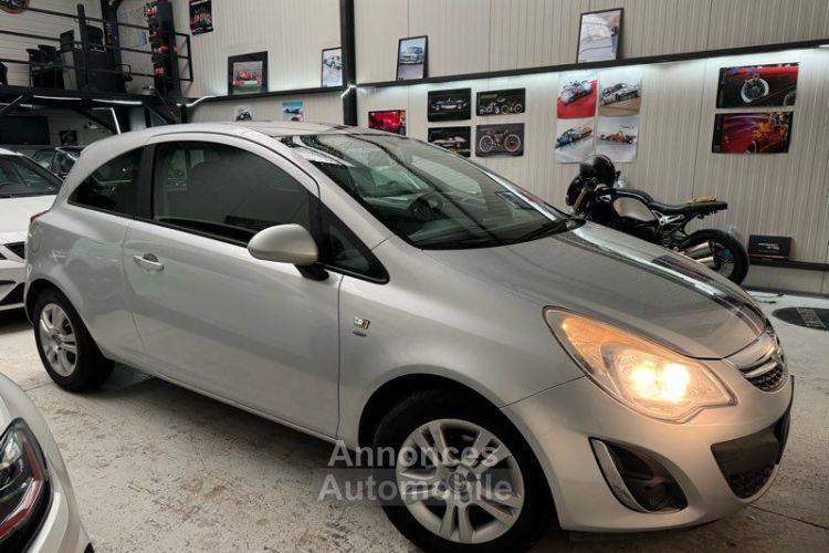 Opel Corsa 1.4 Satellite 87ch 83700KM - <small></small> 5.990 € <small>TTC</small> - #3