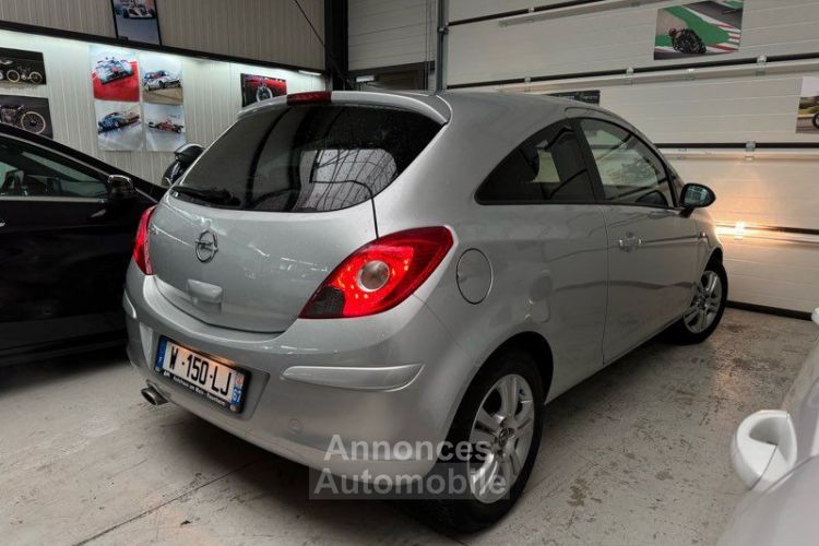 Opel Corsa 1.4 Satellite 87ch 83700KM - <small></small> 5.990 € <small>TTC</small> - #4