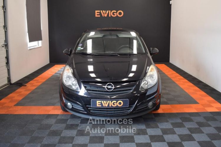 Opel Corsa 1.4i 87ch TOIT OUVRANT SIEGES VOLANT CHAUFFANT ENTRETIEN A JOUR SUIVI GARANTIE 6 60 ... - <small></small> 2.990 € <small>TTC</small> - #2