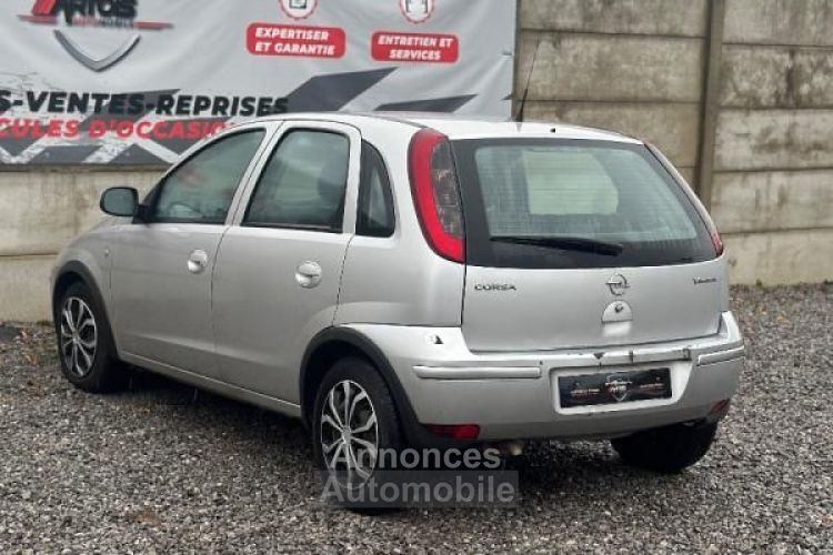 Opel Corsa BOITE AUTO - <small></small> 3.990 € <small>TTC</small> - #3