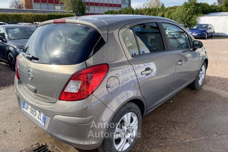 Opel Corsa IV 1.4 Twinport 100ch Graphite 5p - <small></small> 6.990 € <small>TTC</small> - #3