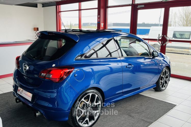 Opel Corsa OPC 1,6 207 TOIT PANORAMIQUE OUVRANT GPS ANDROID REGULATEUR LIMITEUR FEUX BI-XENON SIEGES RECA - <small></small> 12.990 € <small>TTC</small> - #2