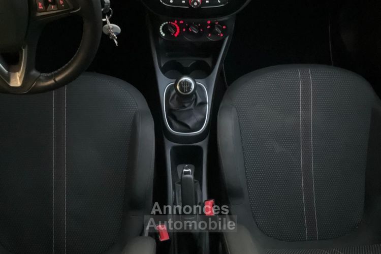 Opel Corsa V 1.4 90 ch Design + CAMERA APPLE CARPLAY - <small></small> 8.490 € <small>TTC</small> - #17