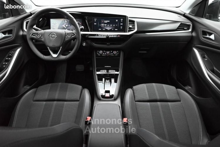 Opel Grandland X 1,2 Turbo Hybrid 136ch e-DCT6 GS - <small></small> 35.990 € <small>TTC</small> - #17