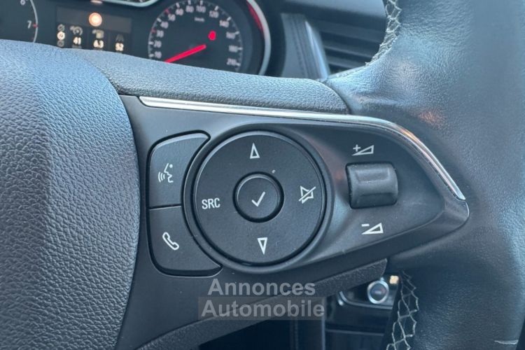 Opel Grandland X 130 ch ECOTEC Ultimate - TOIT PANO - SIEGES ELEC CHAUFF ET VENTILÉS - CAMERA - <small></small> 10.990 € <small>TTC</small> - #14