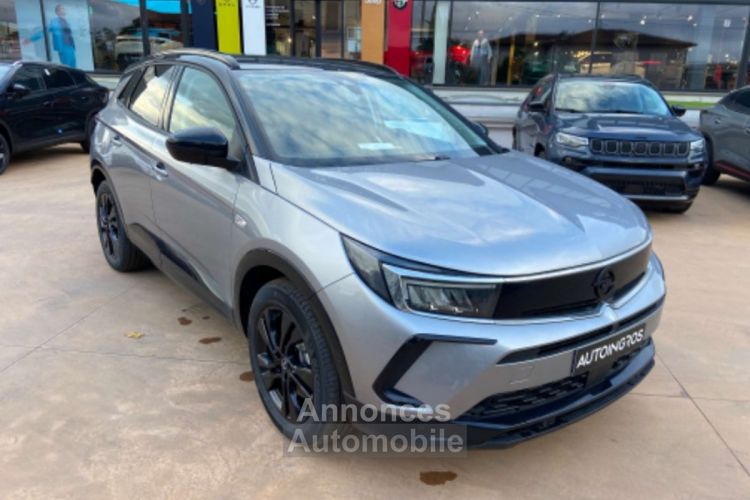 Opel Grandland X 2023 1.6 Plug-in Hybrid GS - <small></small> 49.080 € <small></small> - #4