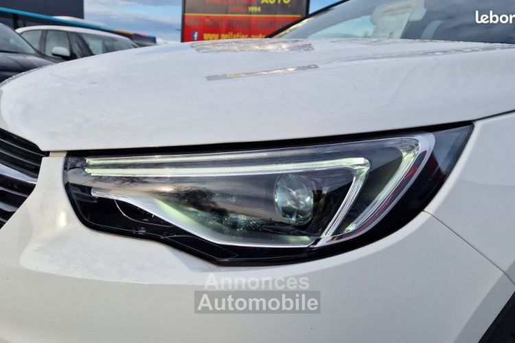 Opel Grandland X Hybrid4 200ch AWD BVA8 Ultimate - <small></small> 21.890 € <small>TTC</small> - #9