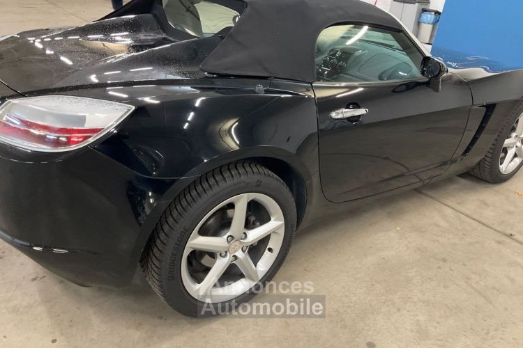 Opel GT 2.0 SIDI TURBO 265 CV ROADSTER / 2E MAIN / 90 800KM/ SUIVI FULL / GTIE 12 MOIS - <small></small> 16.490 € <small>TTC</small> - #7