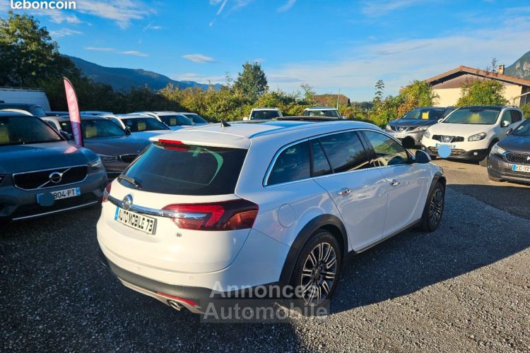 Opel Insignia Ctry Tourer country 2.0 cdti 195 4x4 bva 07-2015 GARANTIE 12 MOIS ATTELAGE CUIR TOE XENON - <small></small> 12.990 € <small>TTC</small> - #2